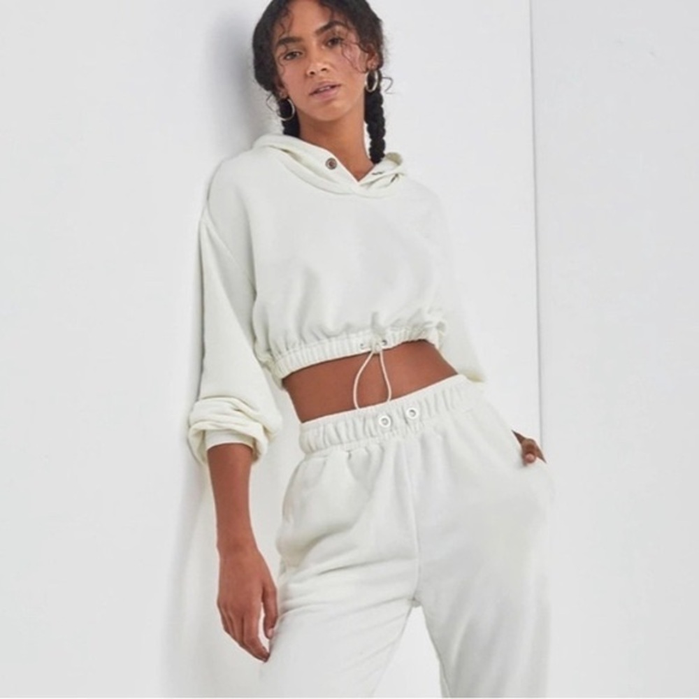 For Love and Lemons Ellie cream cropped hoodie size medium
